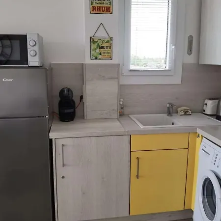 Cosy 2 Pieces Cabine, Terrasse, Wifi, Parking Prive, Proche A - Fr-1-326-516 Marseillan (Herault)