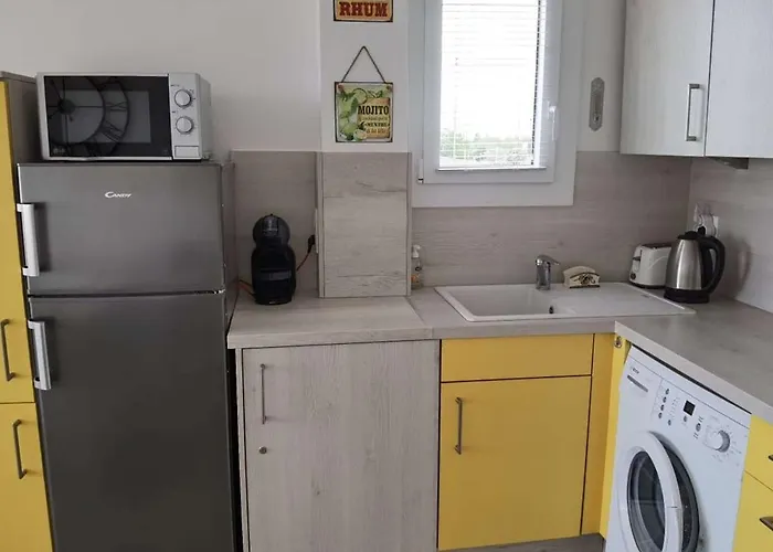 Cosy 2 Pieces Cabine, Terrasse, Wifi, Parking Prive, Proche A - Fr-1-326-516 Марсейан
