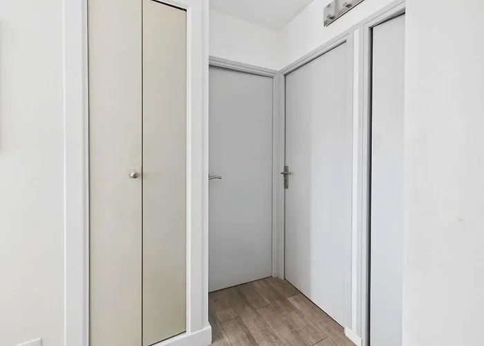Апартаменты Cosy 2 Pieces Cabine, Terrasse, Wifi, Parking Prive, Proche A - Fr-1-326-516 Марсейан