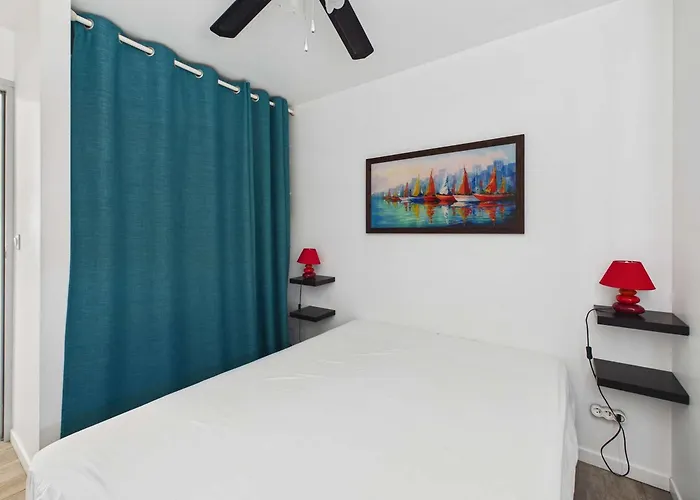 Cosy 2 Pieces Cabine, Terrasse, Wifi, Parking Prive, Proche A - Fr-1-326-516 * Марсейан